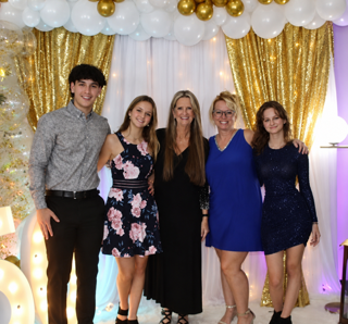 Chloe Donnally, Sharon Leed, Debbie Senich and Karlee Donnally